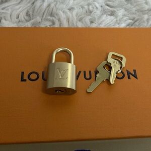 LV brass lockset #318